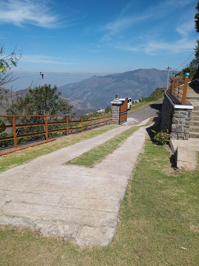 Noor Garden - Wood Cabins Кодайканал Екстериор снимка